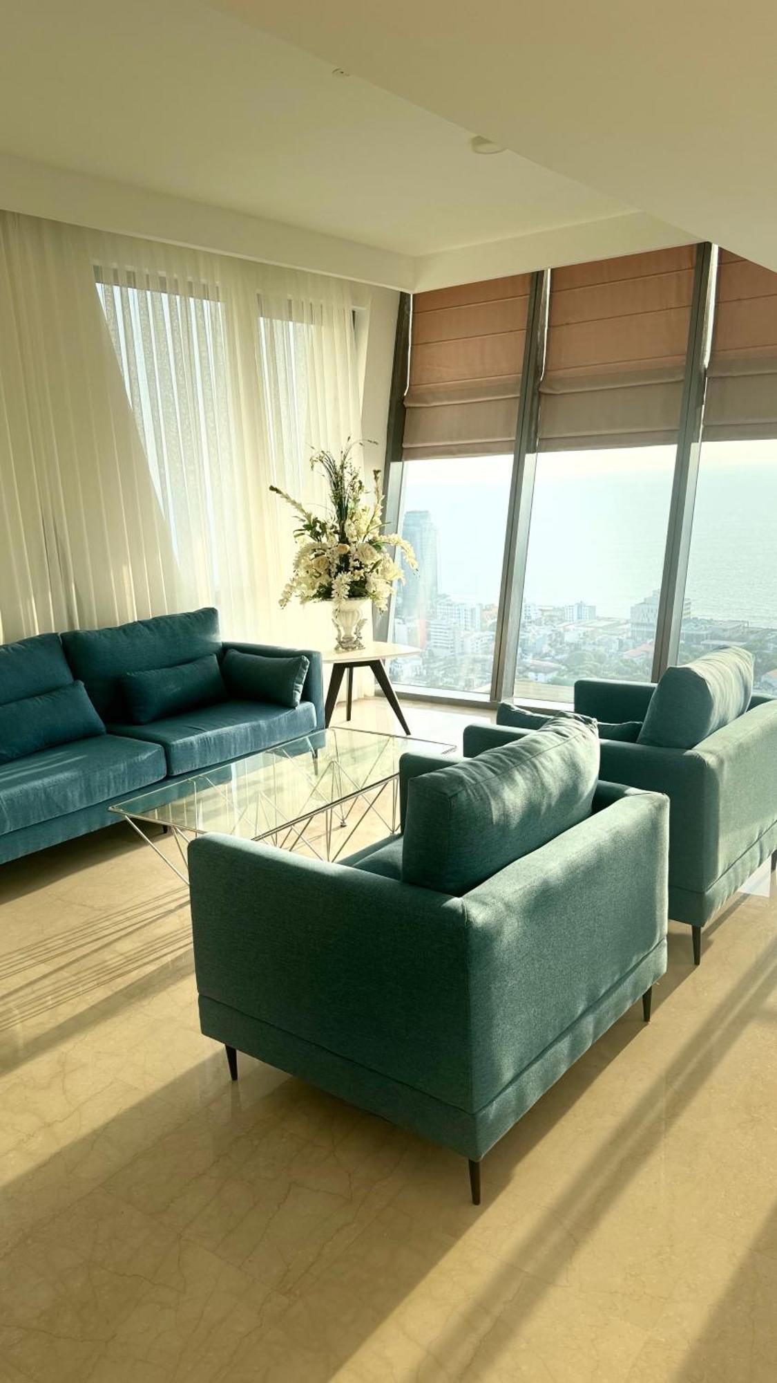 Altair Luxury Colombo By Miracle Apartment Exterior photo